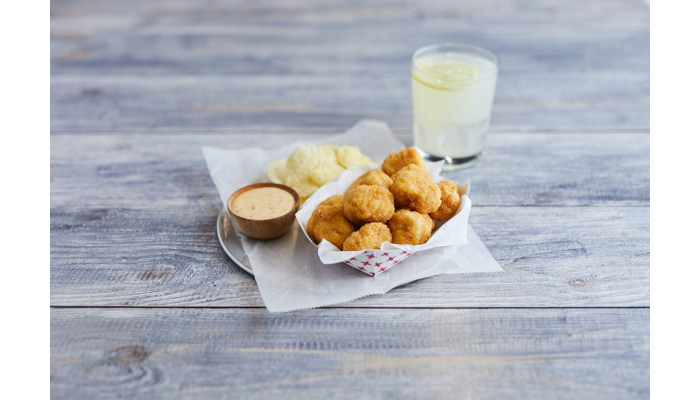 Tyson Red Label® Fully Cooked Golden Crispy Select Cut Chicken Breast Chunk Fritters_image_1