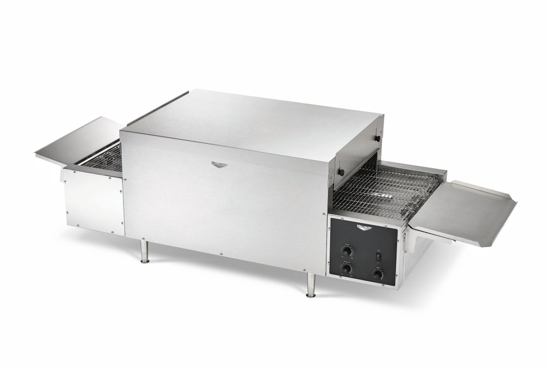 14-inch 208-volt conveyor pizza oven with left-to-right operation