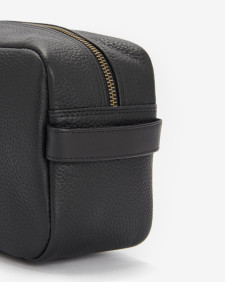 Highgate Leather Washbag Classic Black
