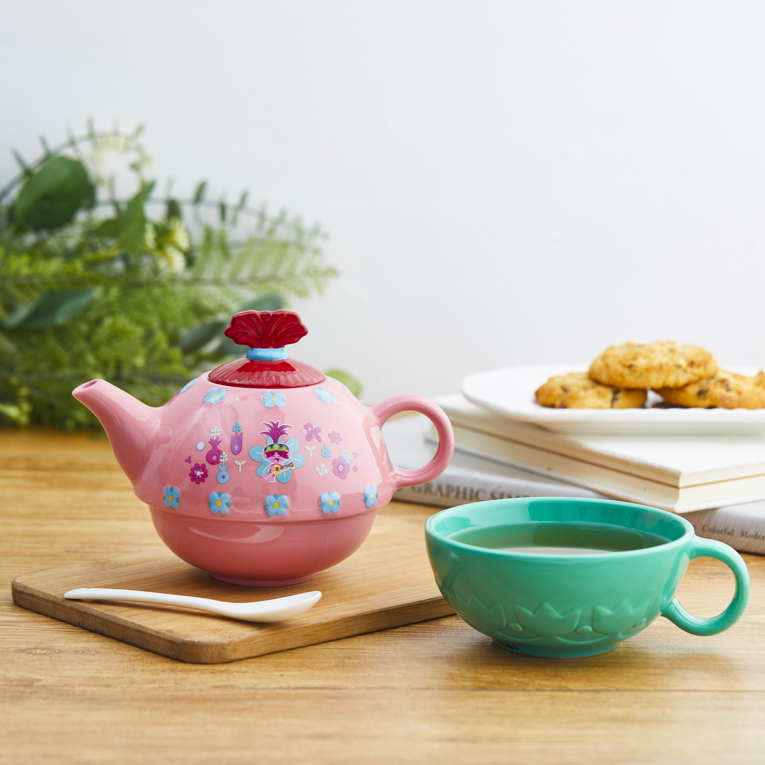 Trolls 2 Movie Sculpted Ceramic Tea Set, Be Free!, 4-piece set slideshow image 2 Trolls 2 Movie Sculpted Ceramic Tea Set, Be Free!, 4-piece set slideshow image 2