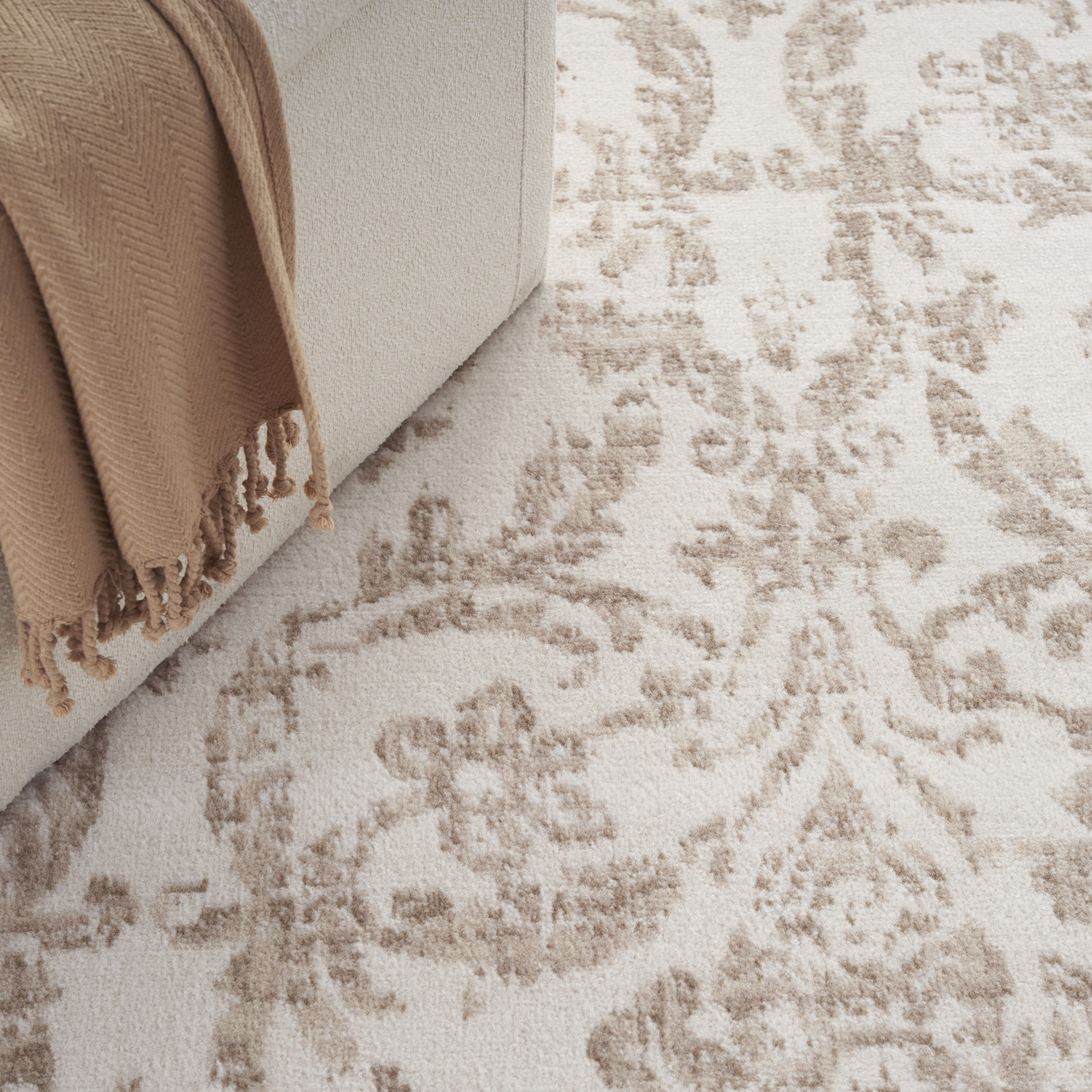 Nourison Jubilant 10' x 14' Ivory Beige Vintage Indoor Rug