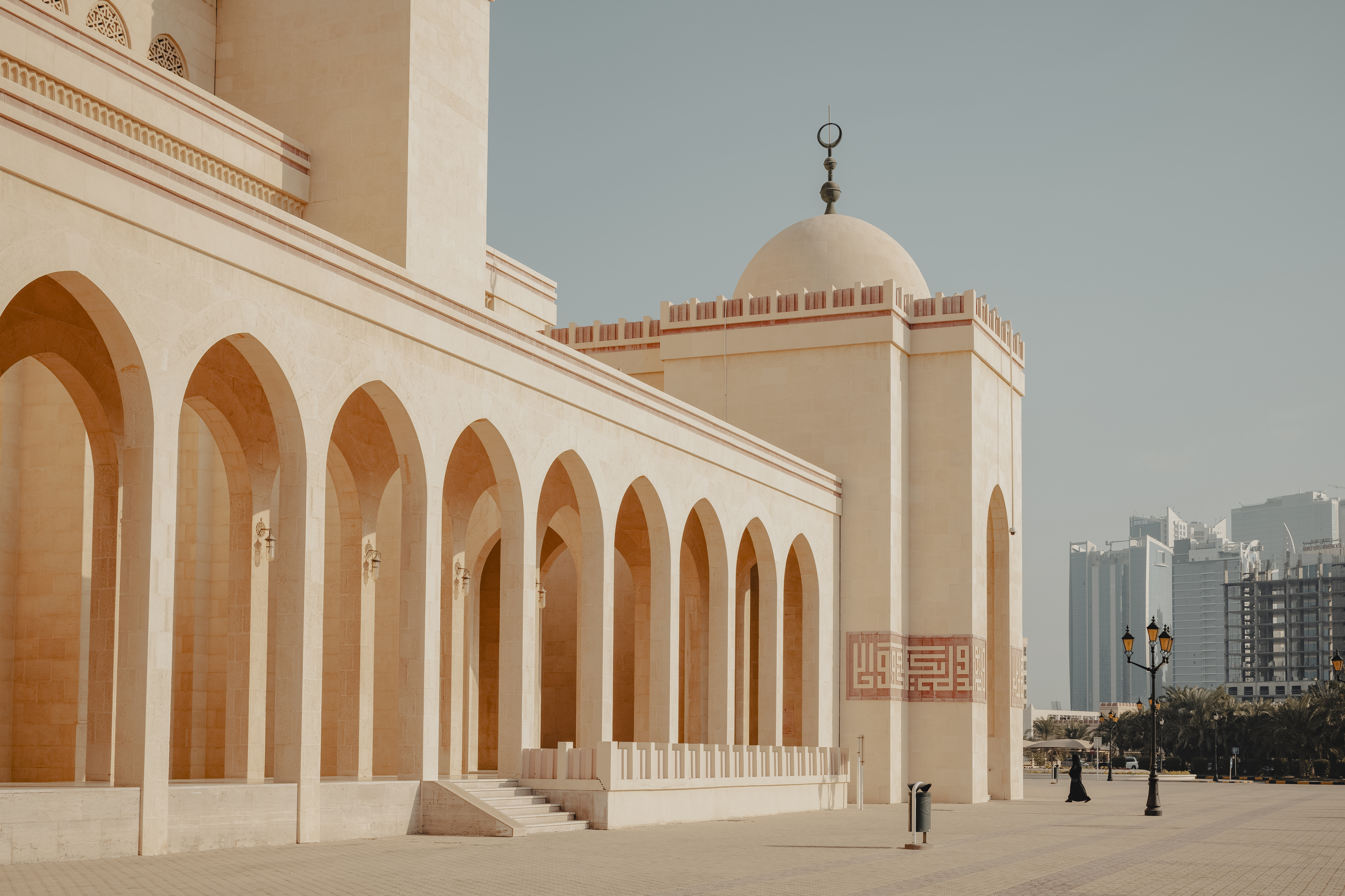 Dubai → Dubai (7 nights)