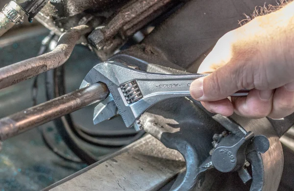 808PW 8-inch Reversible Jaw Adjustable Wrench