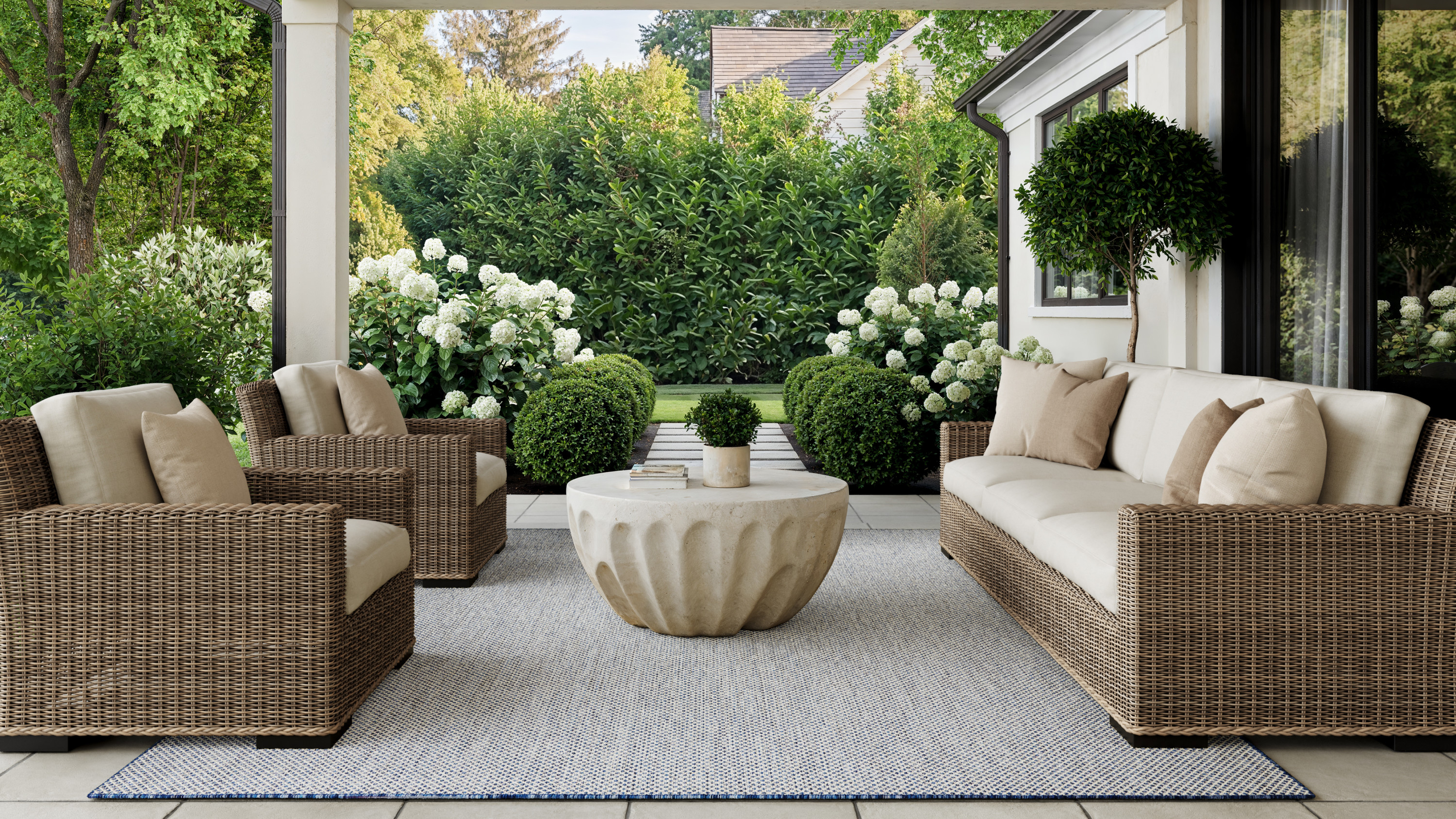 Nourison Courtyard 8' x 10' Ivory Blue Modern Rug