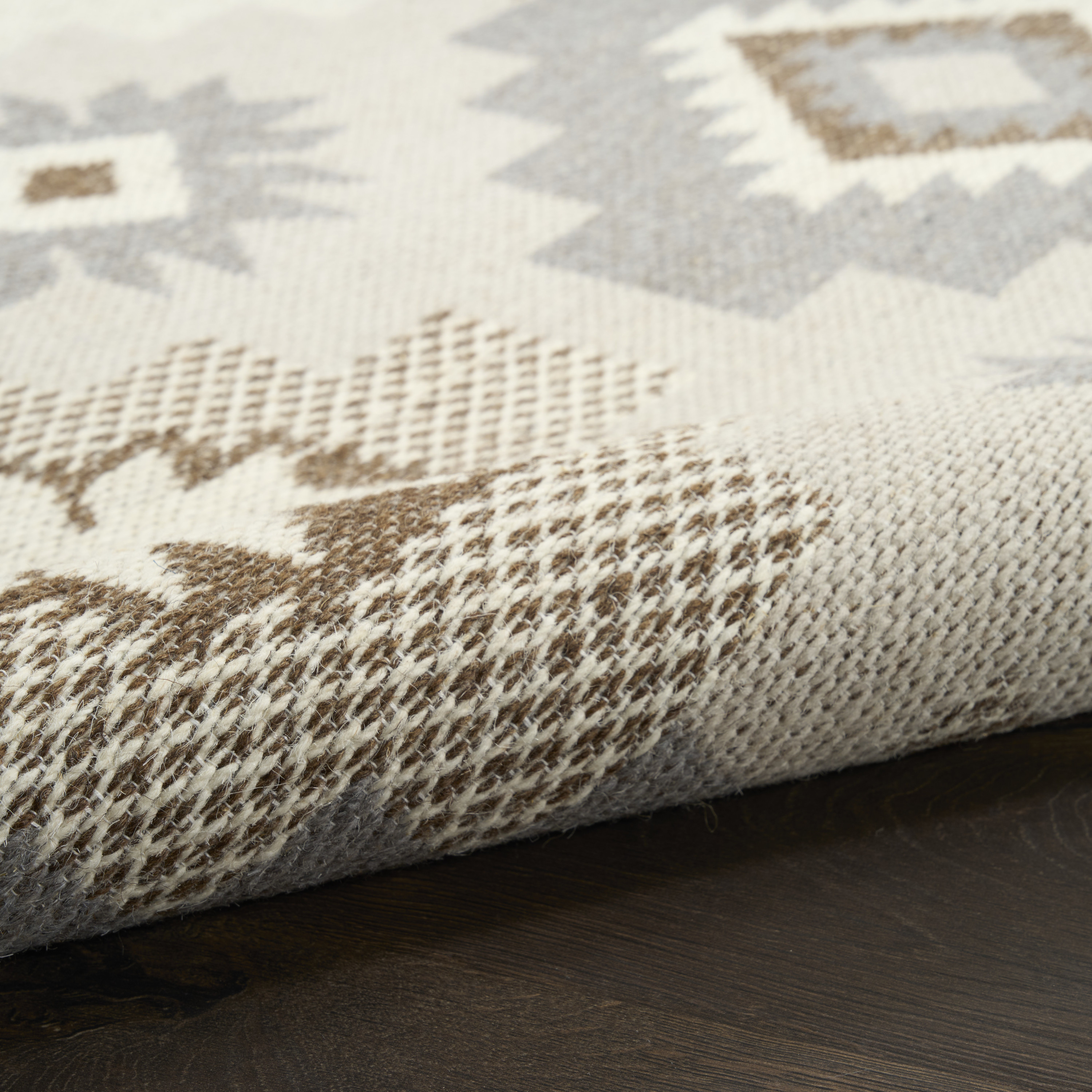 Nourison Copenhagen 5' x 7' Ivory Beige Modern Indoor Rug