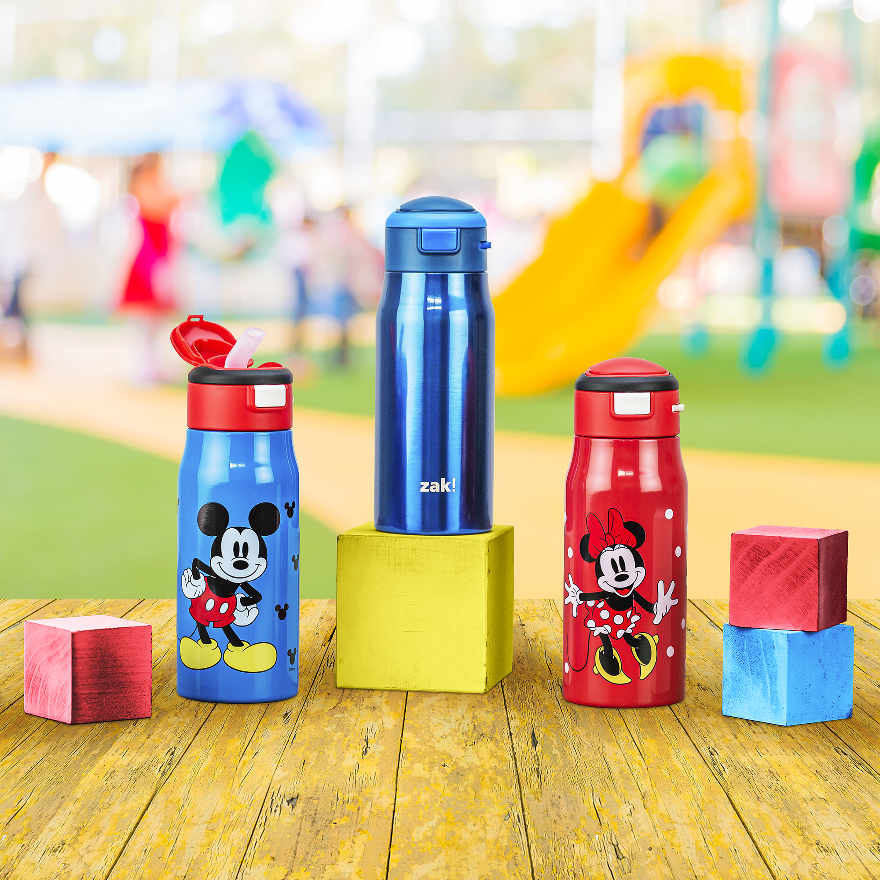 Disney 13.5 ounce Mesa Double Wall Insulated Stainless Steel Water Bottle, Mickey Mouse slideshow image 9