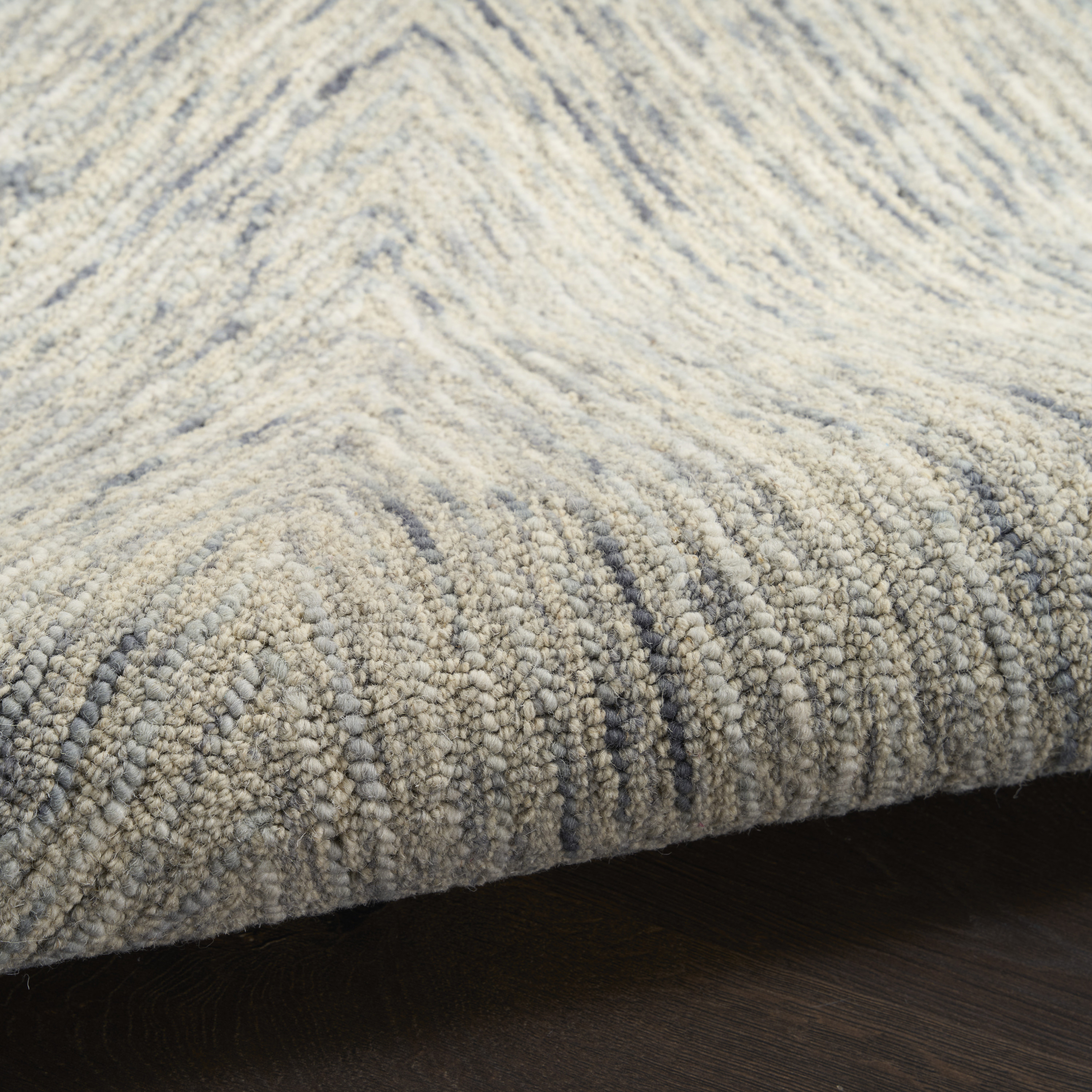 DKNY Pure Angles 5'3" x 7'3" Grey Modern Indoor Rug