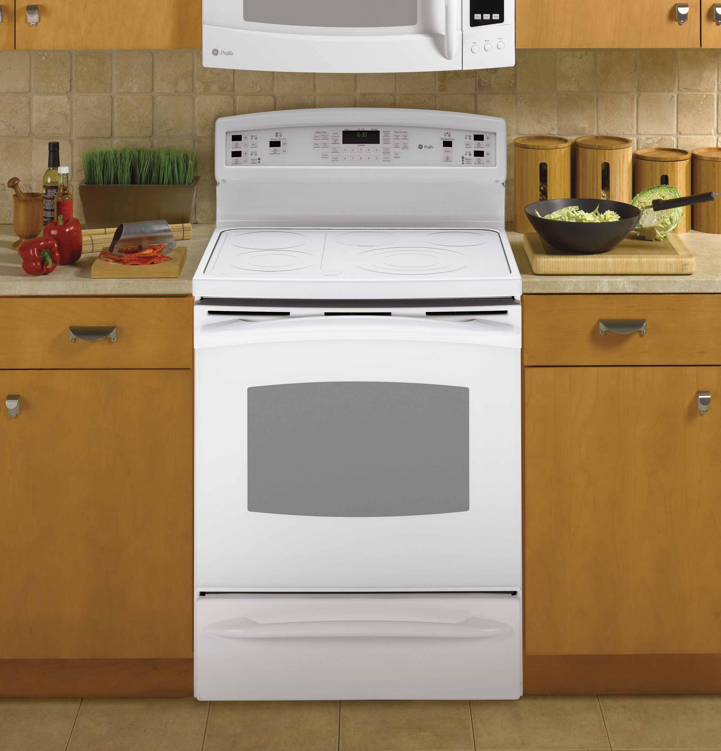 GE Profile™ 30
