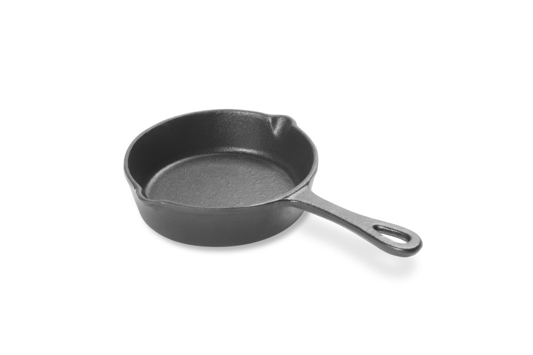 4-inch mini cast-iron frying pan