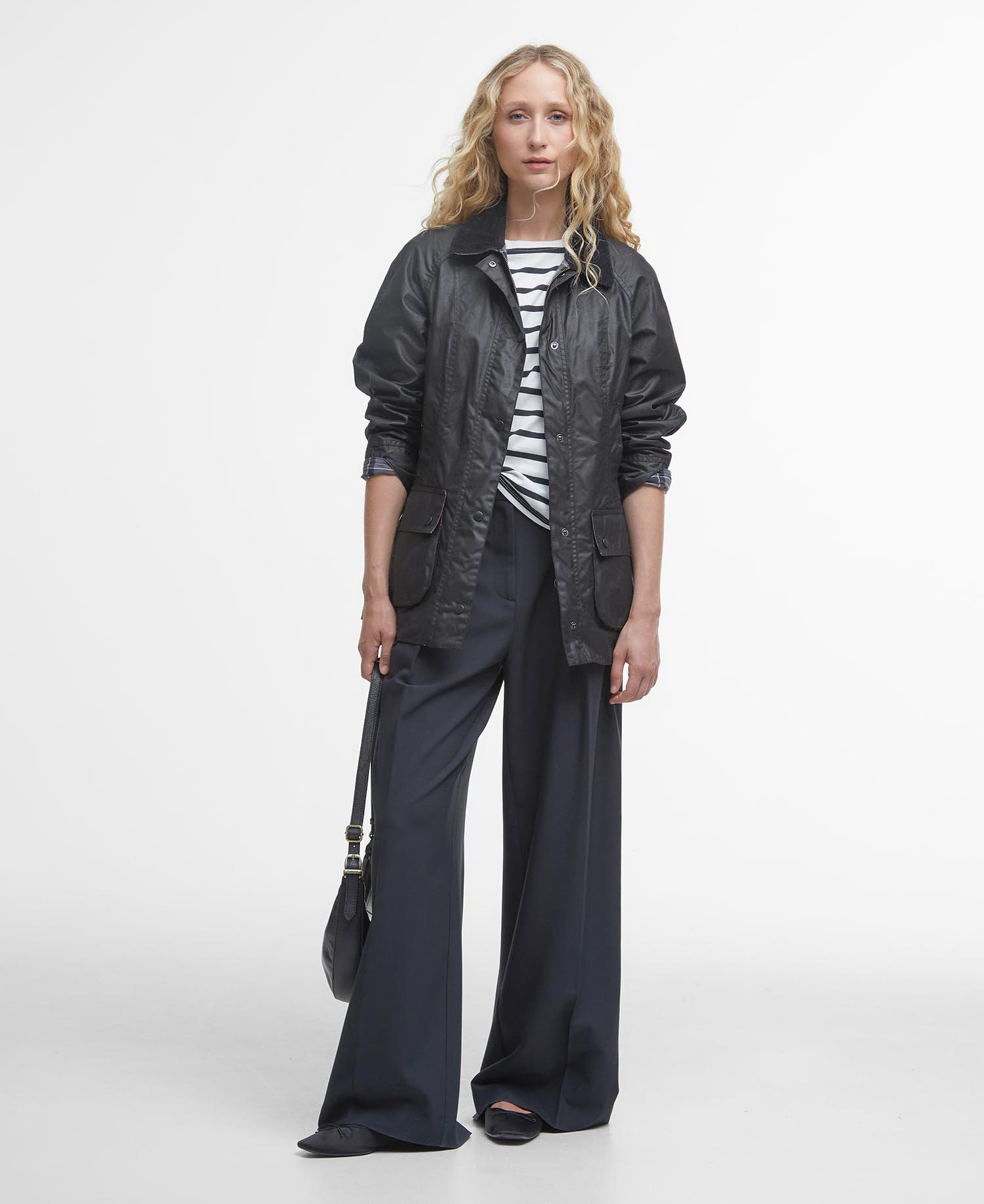 Beadnell® Waxed Jacket image number 1