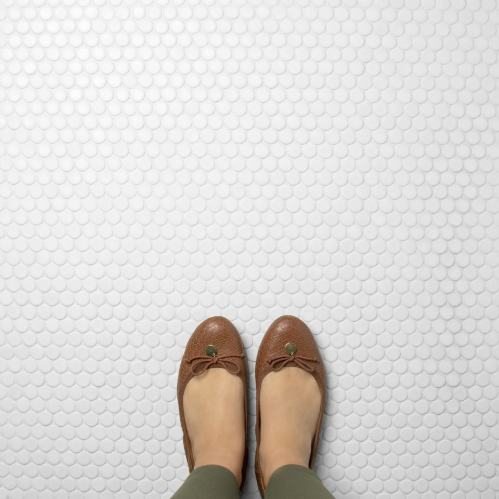 Hudson Penny Round Matte White 11-7/8 in. x 12-5/8 in. Porcelain Mosaic Tile