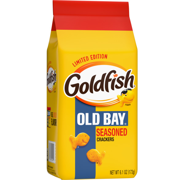 OLD BAY® Seasoned Cheddar Crackers