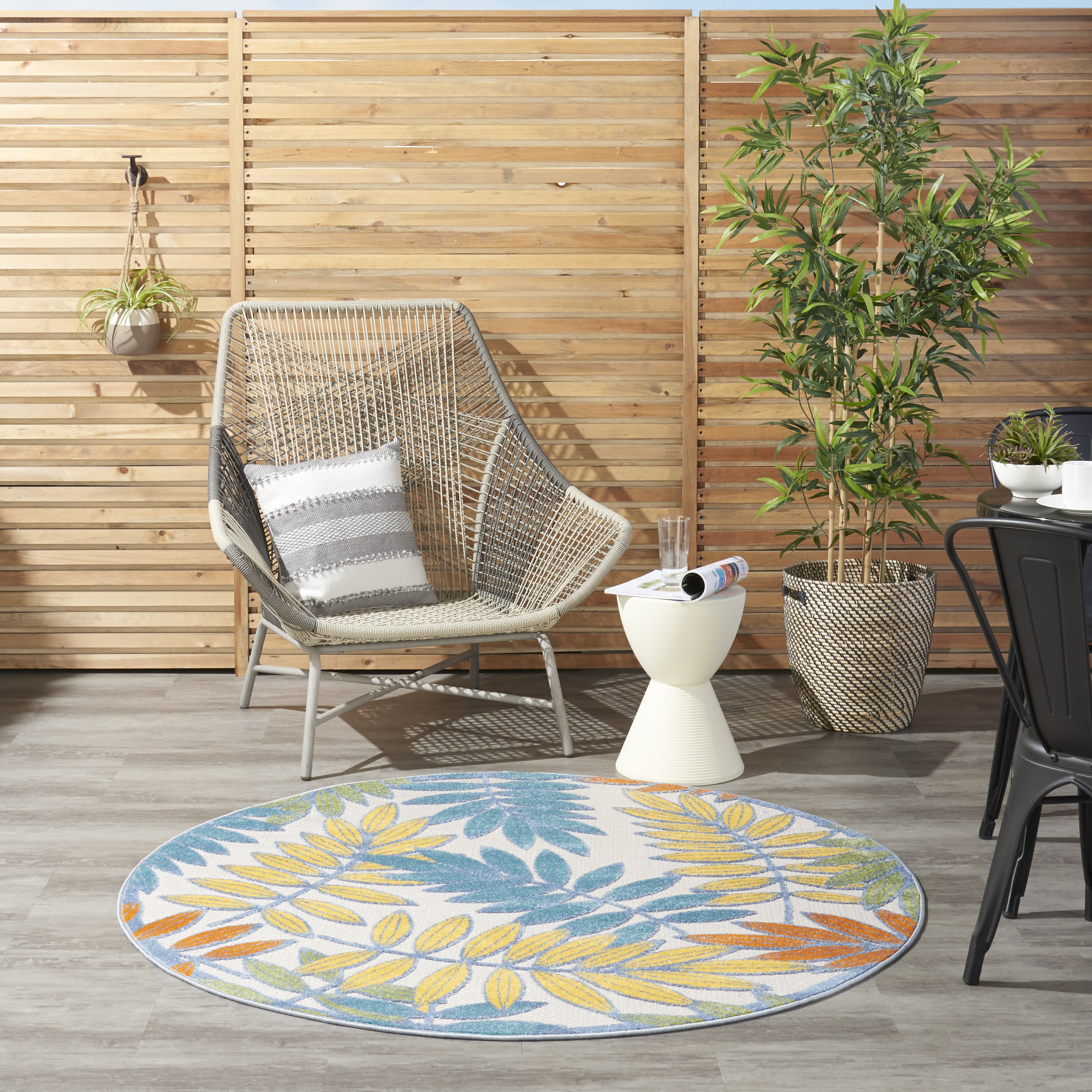 Nourison Aloha 5'3" x Round Ivory Multicolor Tropical Rug