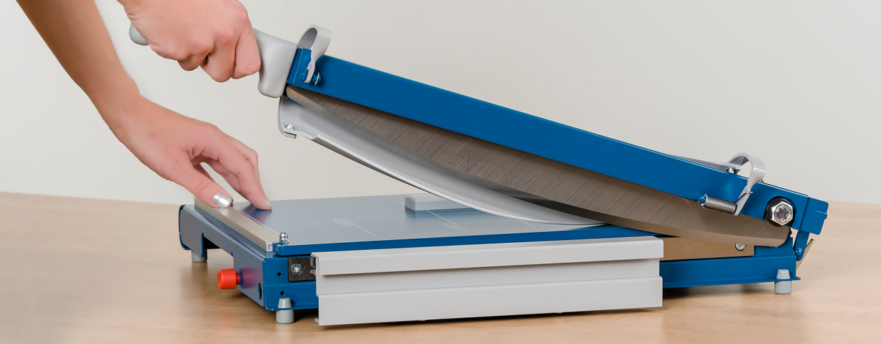 Guillotine Trimmers For Personal & Professional Demands Dahle