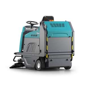 Tennant, S880 w/ Dual Side Brushes, 48", Ride-On Sweeper