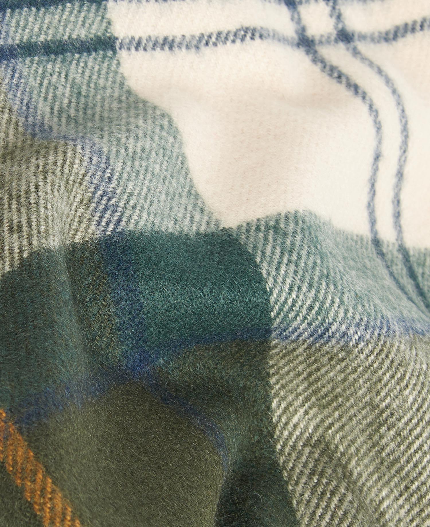 Hailes Tartan Scarf image number 3