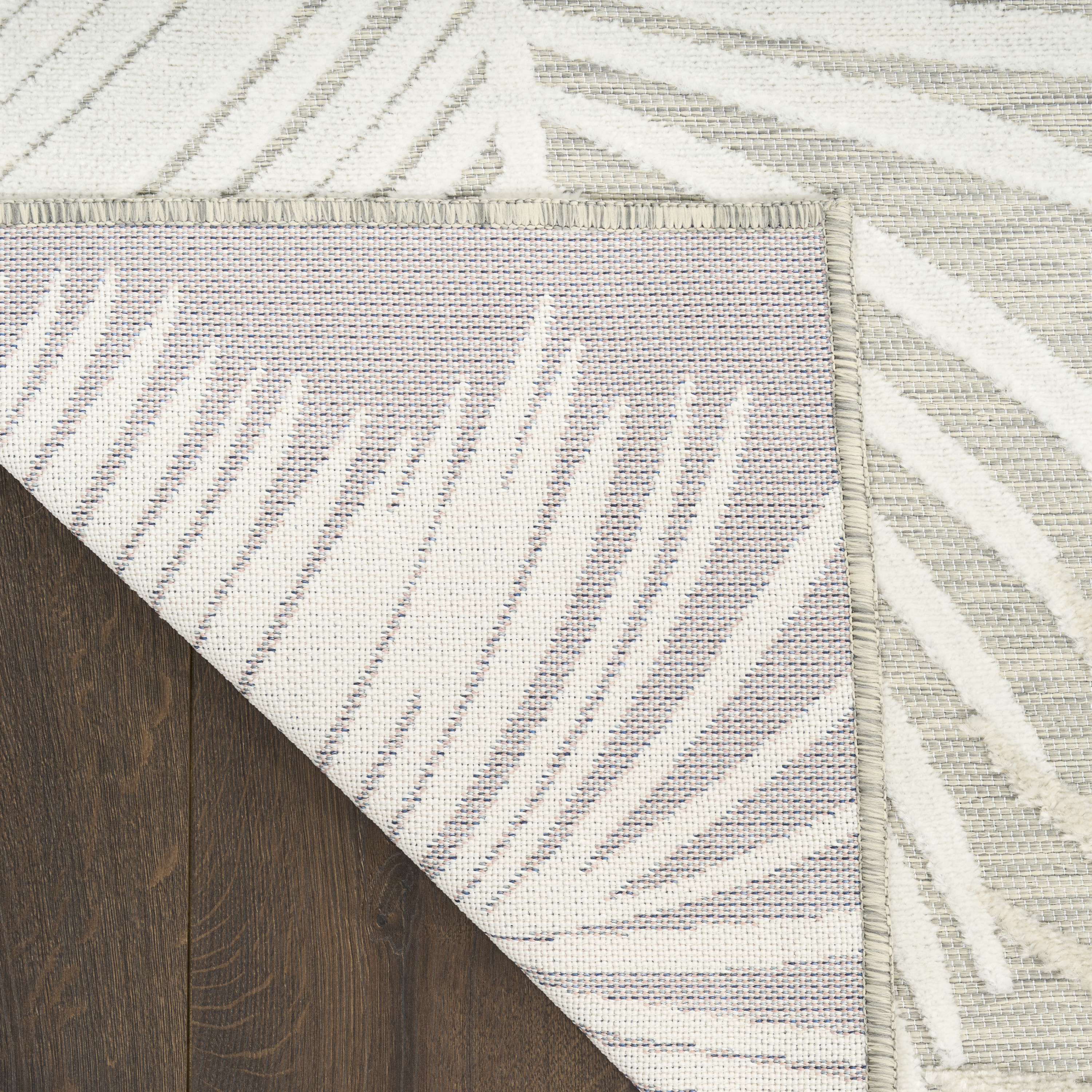 Nourison Suncoast 5'3" x 7'3" Grey Tropical Rug
