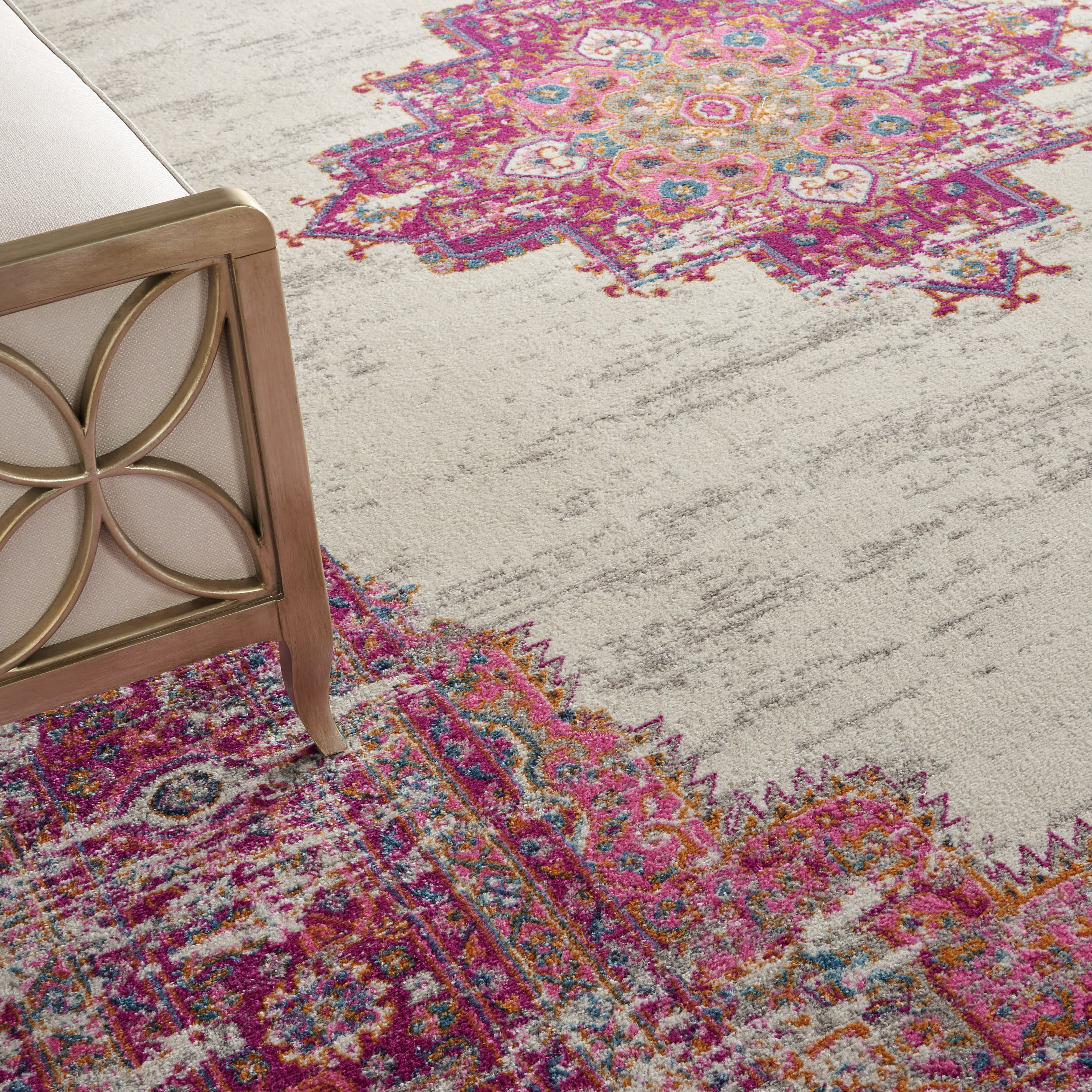 Nourison Passion 10' x 14' Ivory Fuchsia Bohemian Indoor Rug