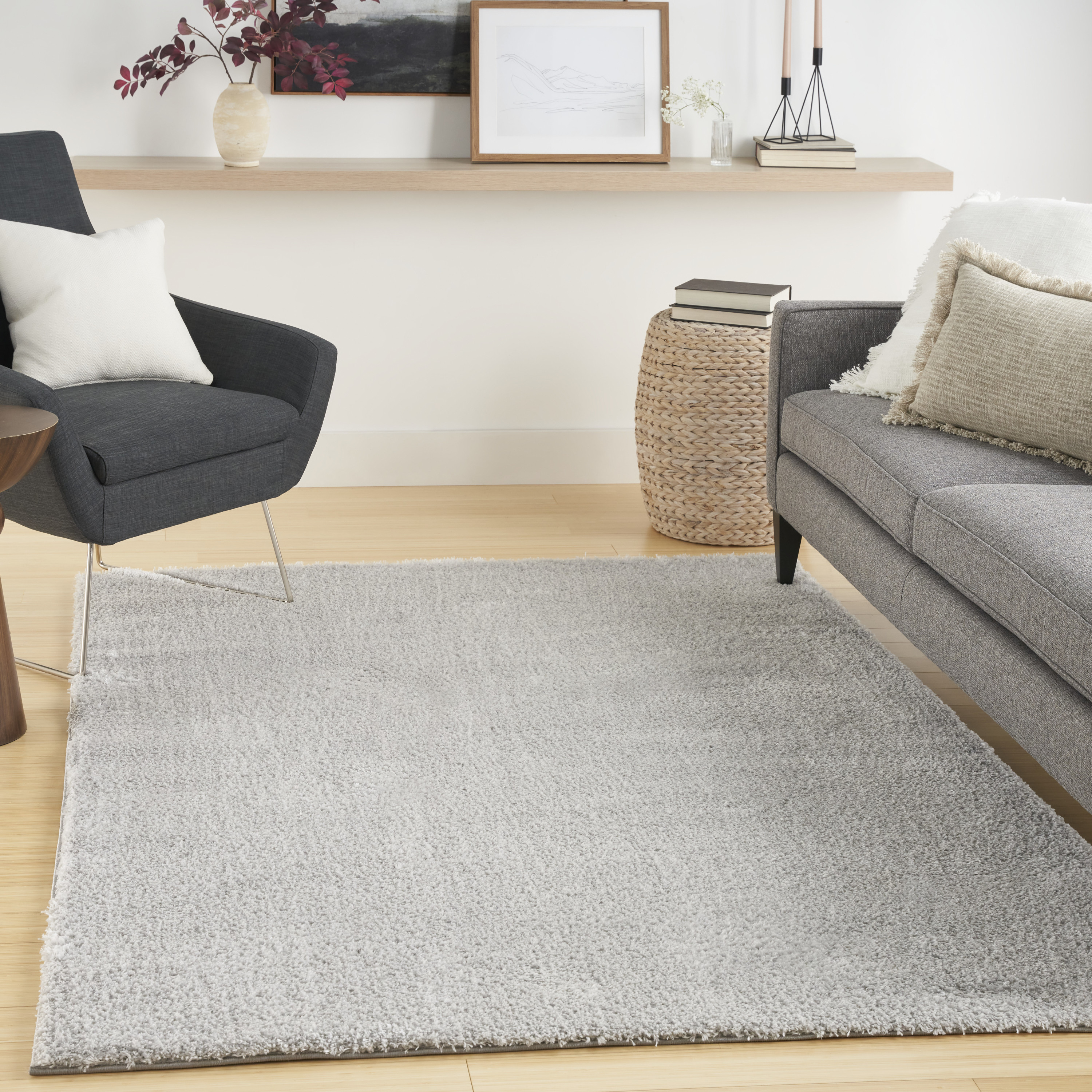 Nourison Pacific Shag 5'3" x 7'3" Silver Shag Indoor Rug