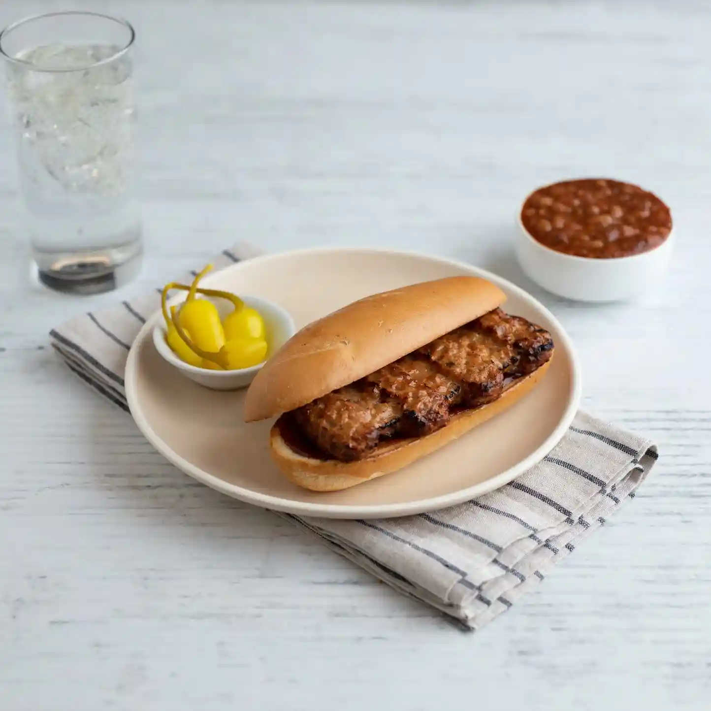 AdvancePierre™ Fully Cooked, Flamebroiled, Rib Shaped Pork Patty https://images.salsify.com/image/upload/s--WyineyHw--/q_25/bsdgdprfwgmpizll5o2p.webp