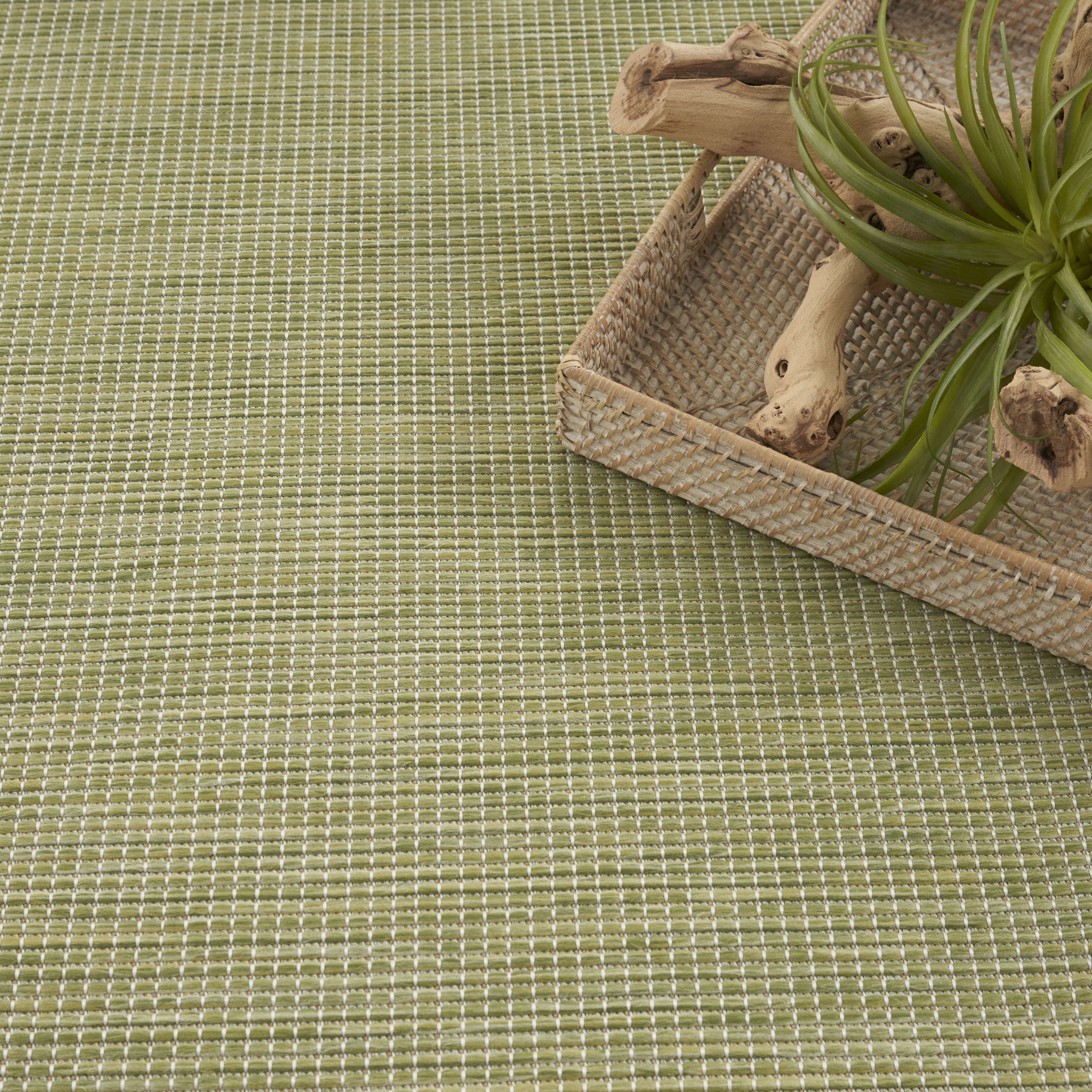 Nourison Positano 8' x Round Green Modern Rug