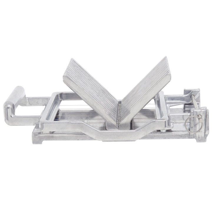 ¾-inch-cut CubeKing™ cheese cutter