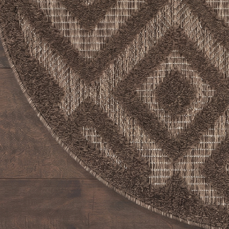 Nourison Versatile 4' x Round Brown Modern Rug