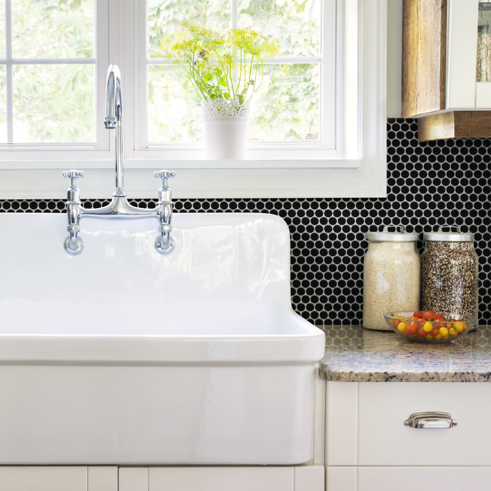 Sample – Metro Penny Matte Black Porcelain Mosaic Tile