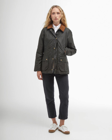 Lightweight Beadnell Waxed Jacket