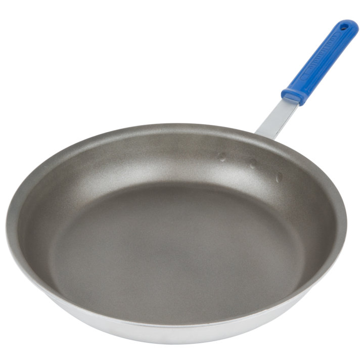 14-inch Wear-Ever® rivetless fry pan with PowerCoat2™ nonstick coating and Cool Handle® silicone handle