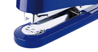 The high-performance steel mechanism ensures clean, even stapling.