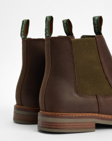 Boots Farsley 