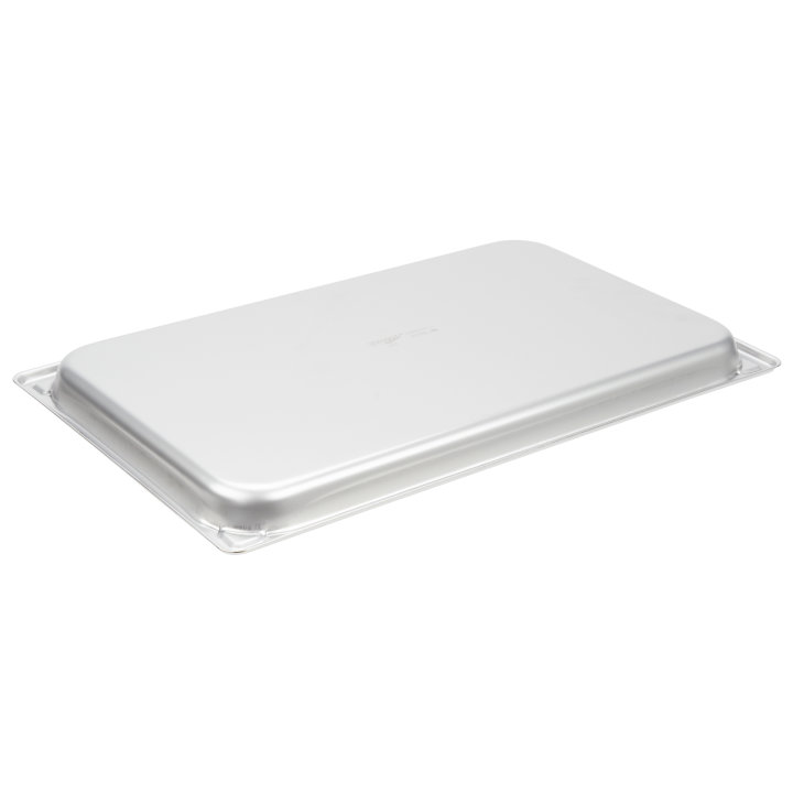 Full-size 1 ½-inch-deep Super Pan® heavy-duty stainless steel transport pan