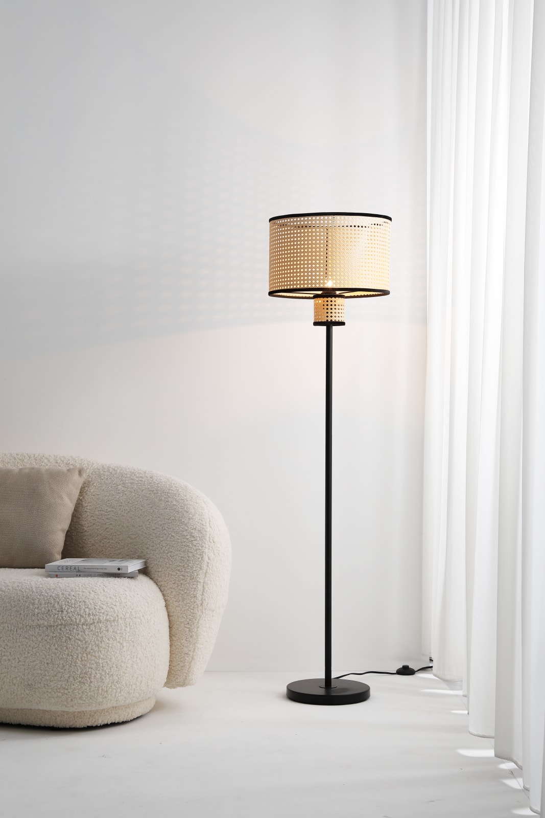 Nakuv Floor Lamp — installation 2