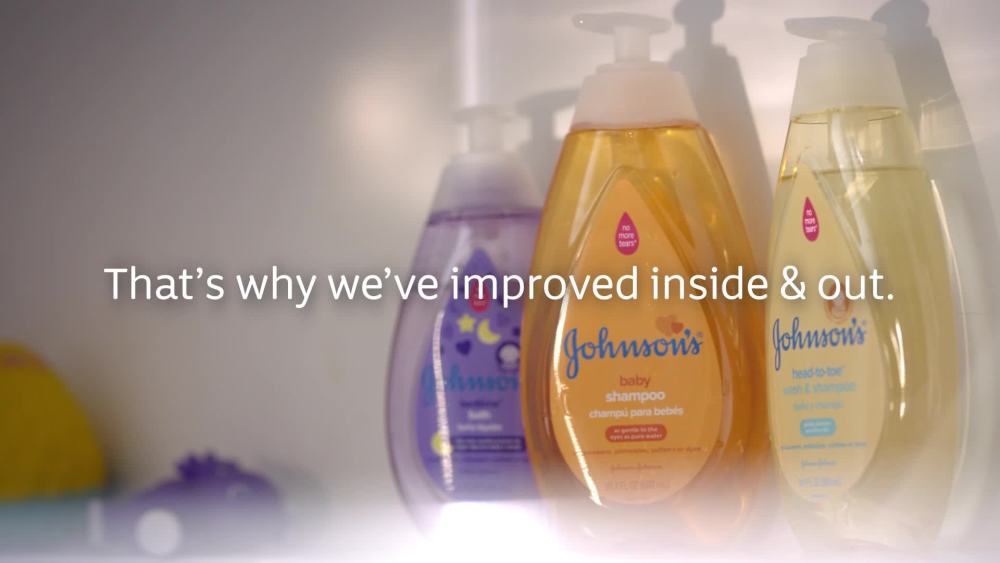 Johnson's Skin Nourish Moisture Tear-Free Soap and Baby Body Wash, Vanilla and Oat, 20.3 oz - image 2 of 10
