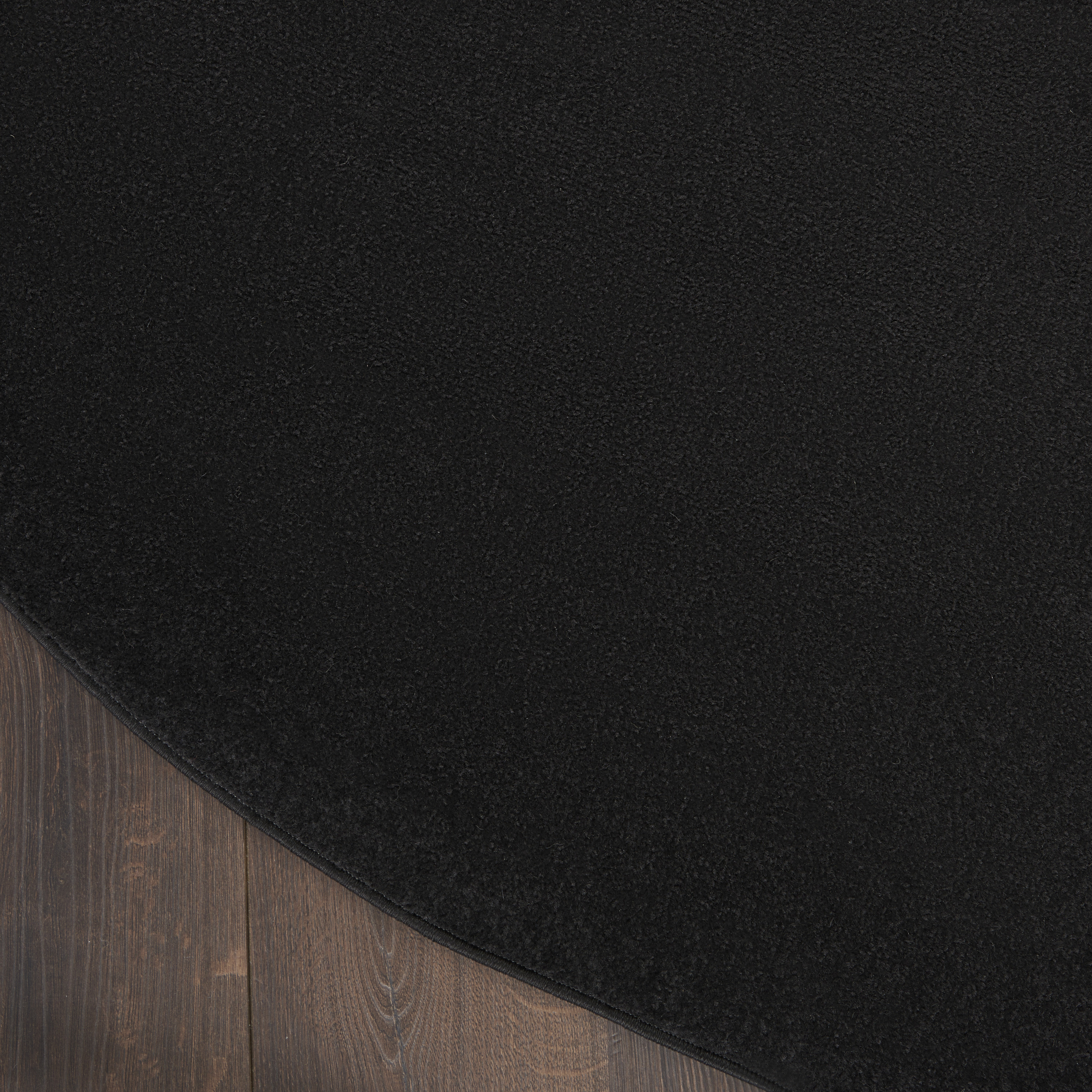 Nourison Nourison Essentials 6' x 9' Oval Black Outdoor Rug