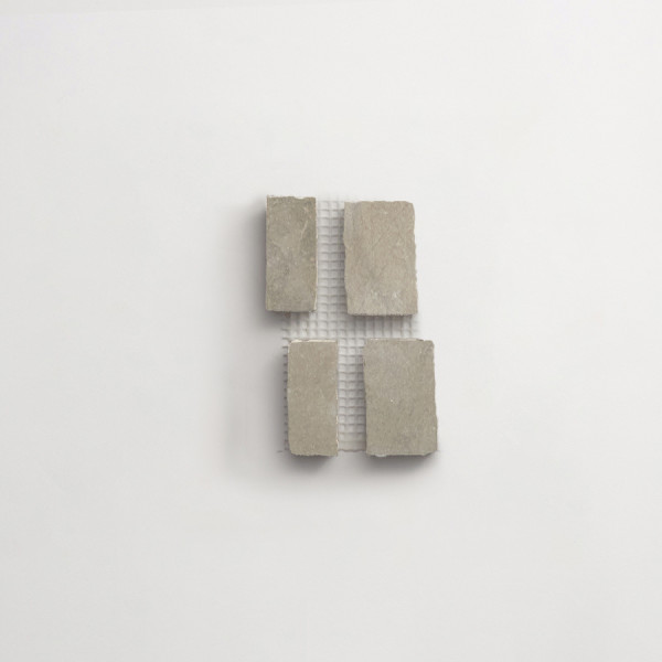 clé lapidary: rough cuts | rough cut mosaic sheet (large joint) | honed | alpaca grey | sample 