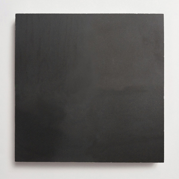 lapidary: grandioso | classique petit slab | warm black | honed 