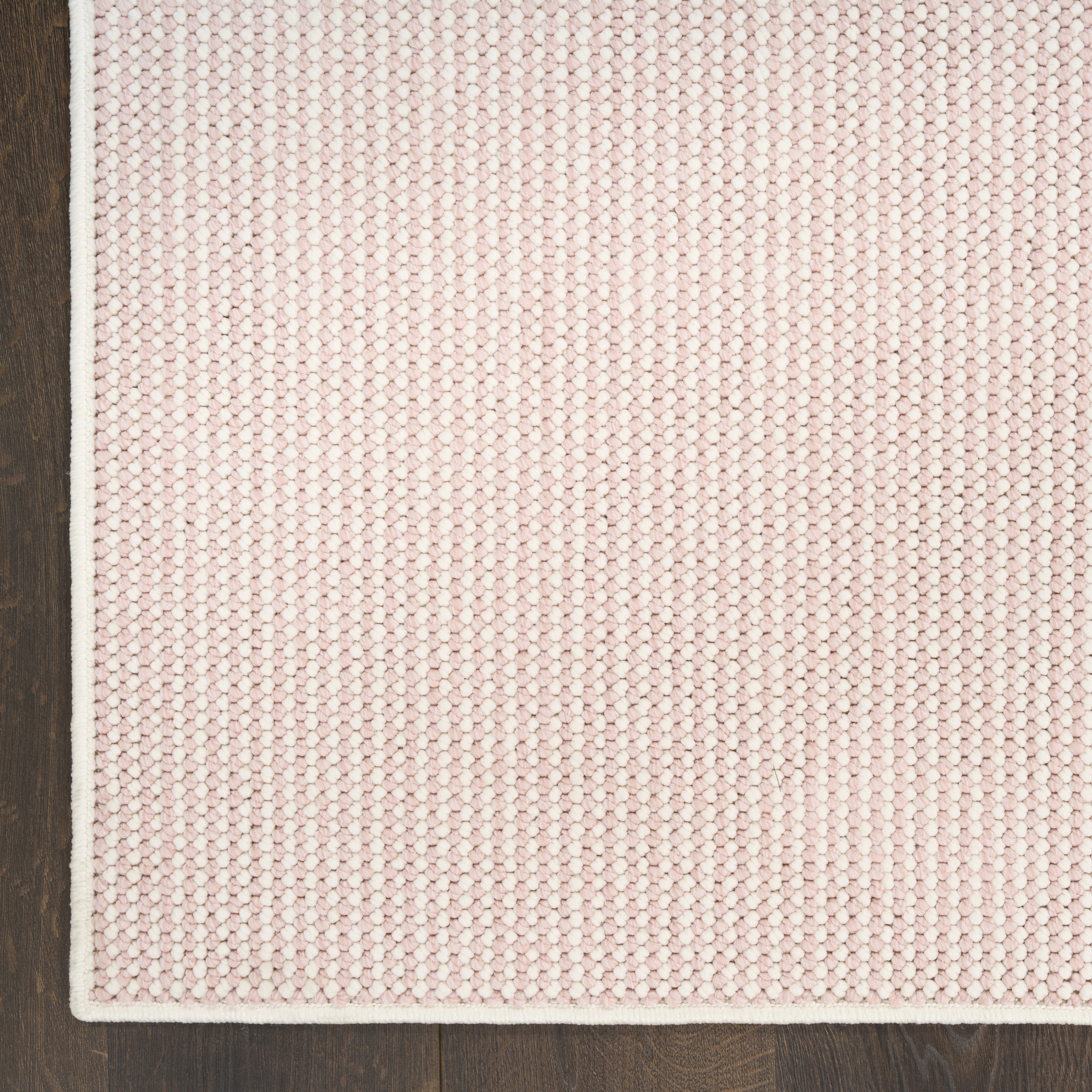 Nourison Natural Texture 3'11" x 5'11" Ivory Rose Farmhouse Indoor Rug