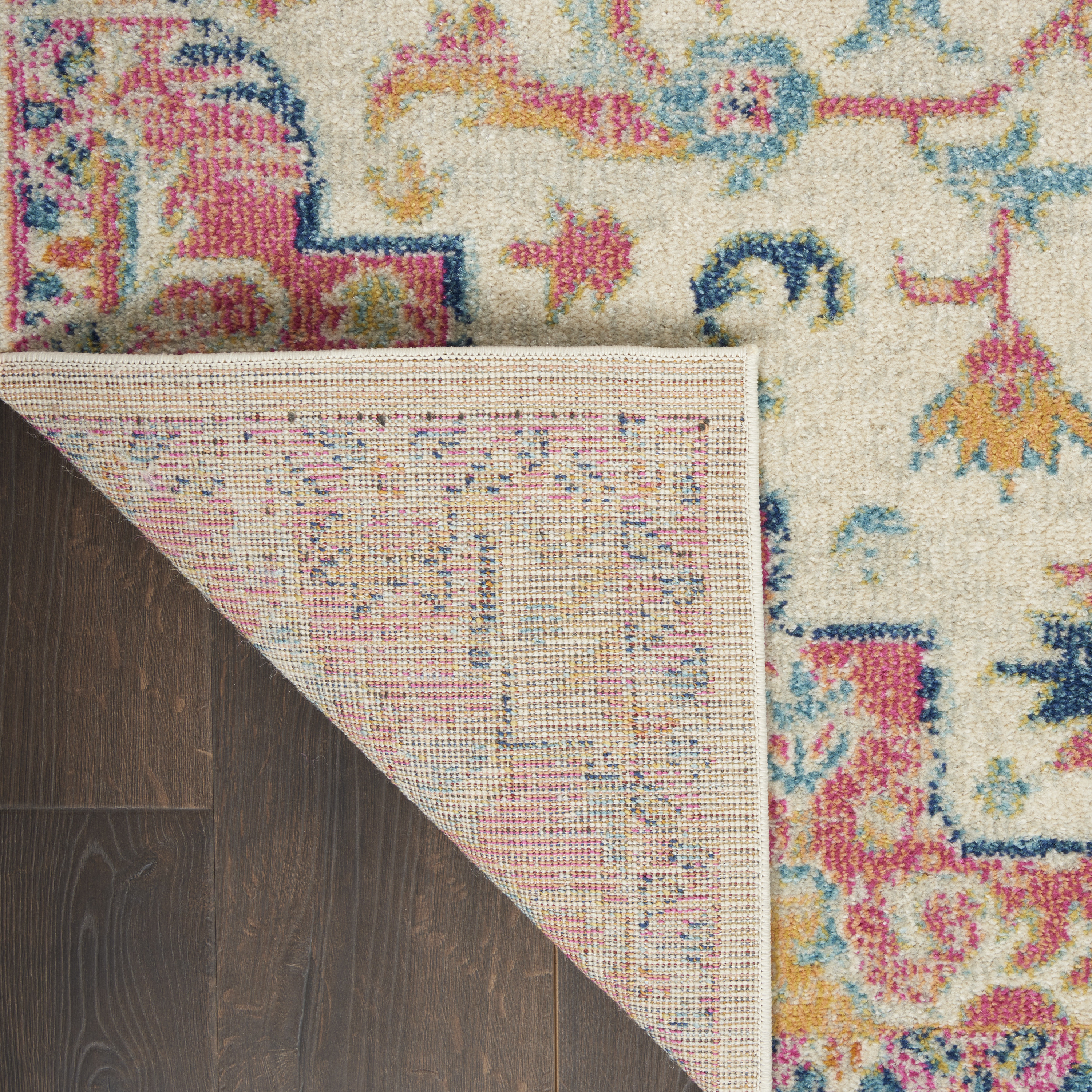 Nourison Passion 5'3" x 7'3" Ivory Pink Bohemian Indoor Rug
