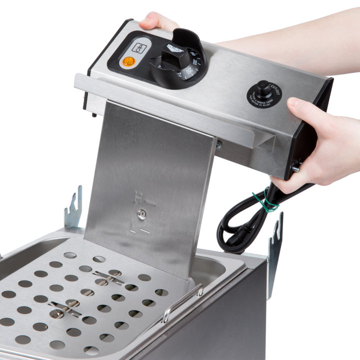 120-volt 10-lb standard-duty Cayenne® countertop deep fryer