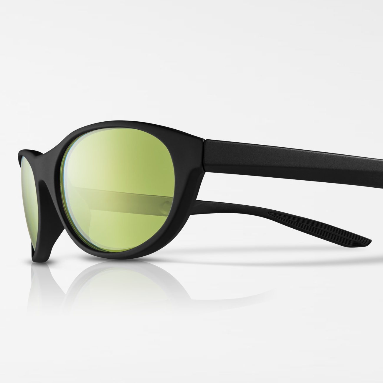 Nike Retro Low Light Style Image