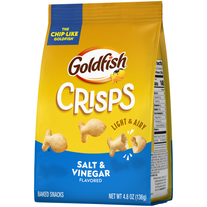 Goldfish® Salt & Vinegar Baked Snacks, 4.8 oz, bag - Right Angle Image
