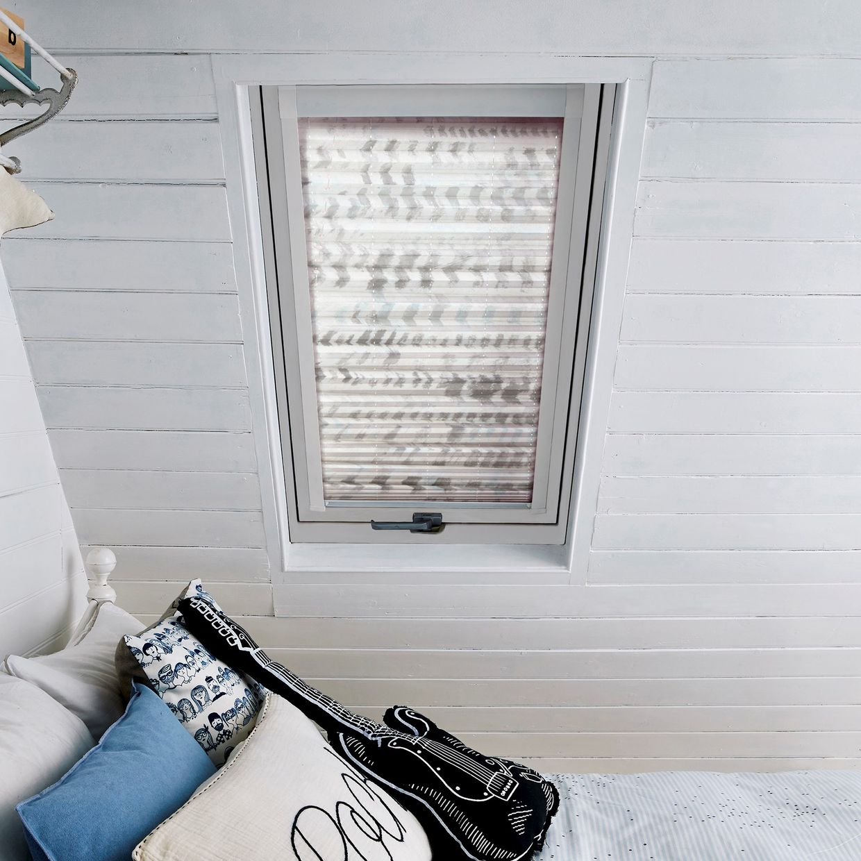 Sienna Natural Skylight Pleated Blind