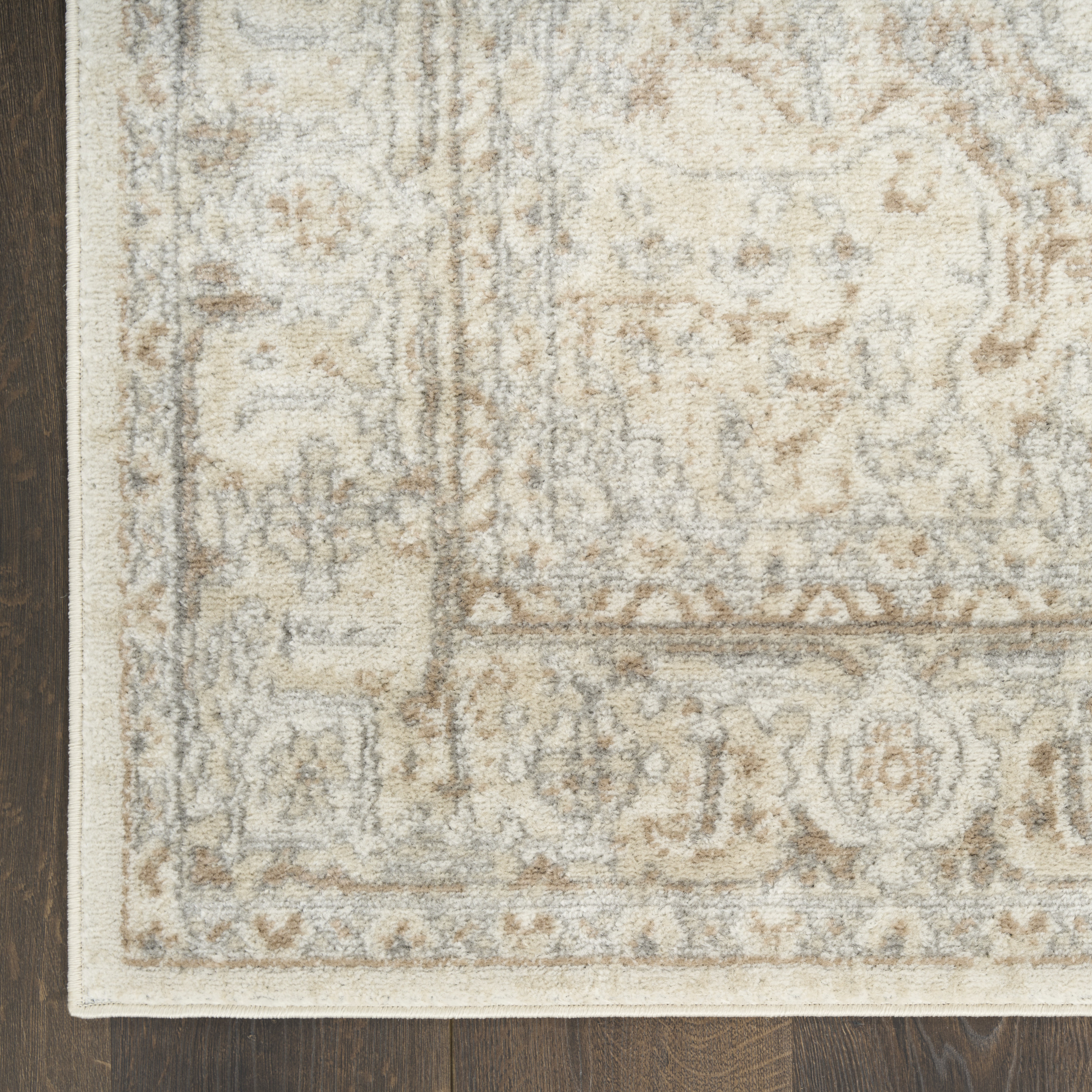 Nourison Quarry 6' x 9' Beige Vintage Indoor Rug
