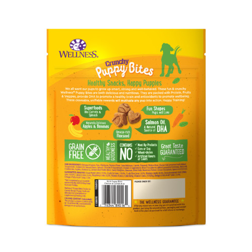 Wellness Puppy Bites Crunchy Chicken & Carrots back packaging