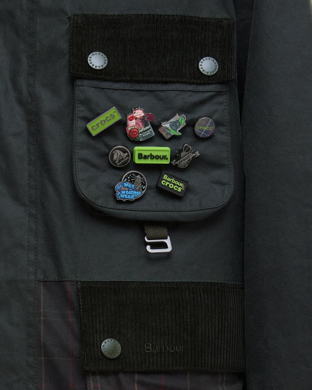 Giacca cerata Bedale oversize Barbour x Crocs