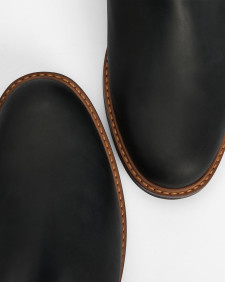 Farsley Chelsea Boots Classic Black