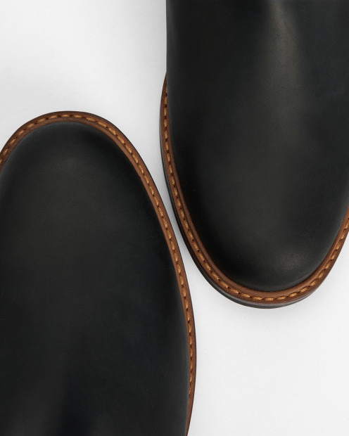 Farsley Chelsea Boots Classic Black