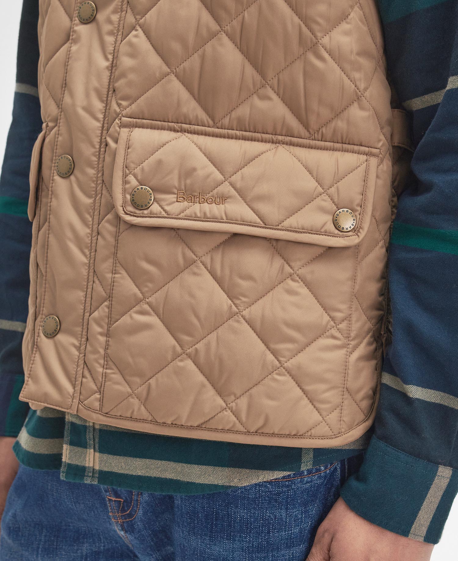 Lowerdale Gilet image number 6